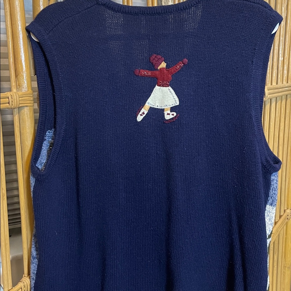 Vintage Bobbie Brooks Christmas Sweater Vest Blue Ice Skating Novelty Knit L - Picture 7 of 7